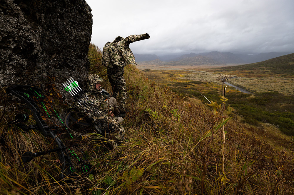 Bow hunters layer up in Optifade Subalpine.